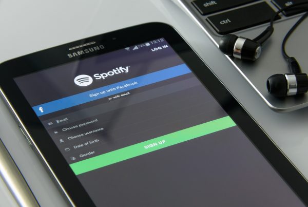 Sådan downloader du musik fra Spotify